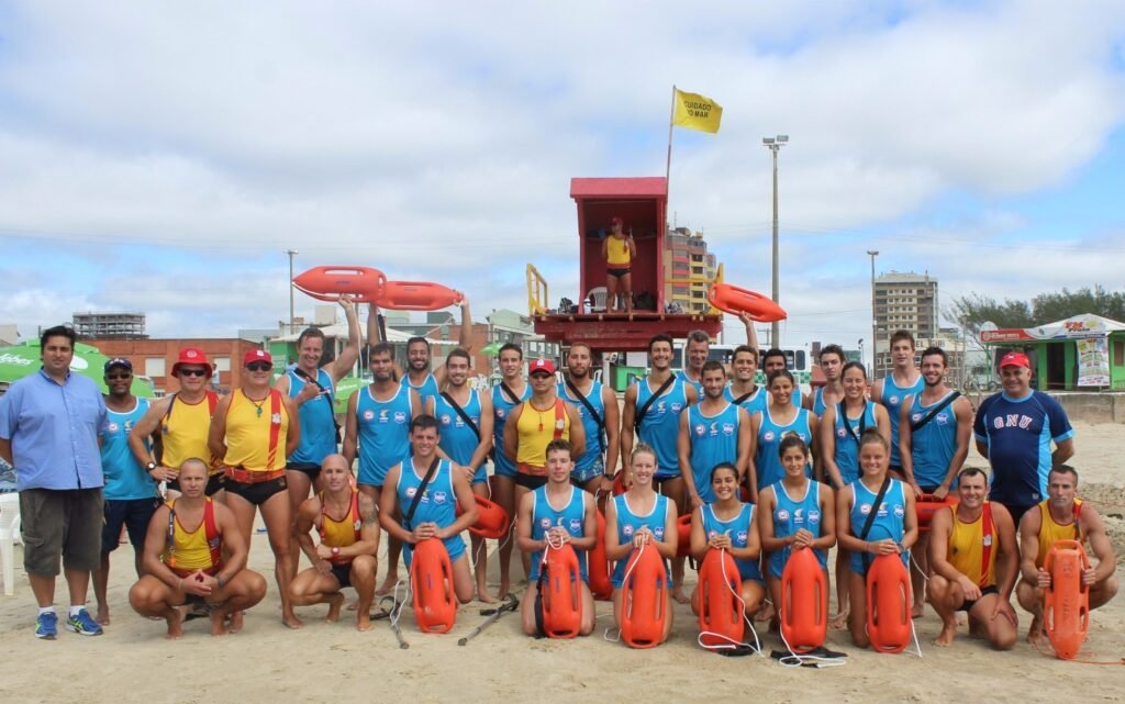 Sobrasa E Brigada Militar Rs Realizam Atleta De Nata O Salva Vidas